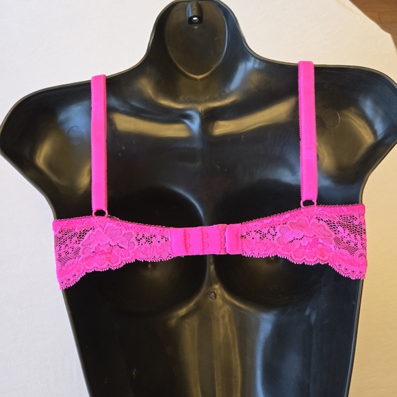 Victoria’s Secret Dream Angels Lined Demi (36C) - Picture 6 of 10